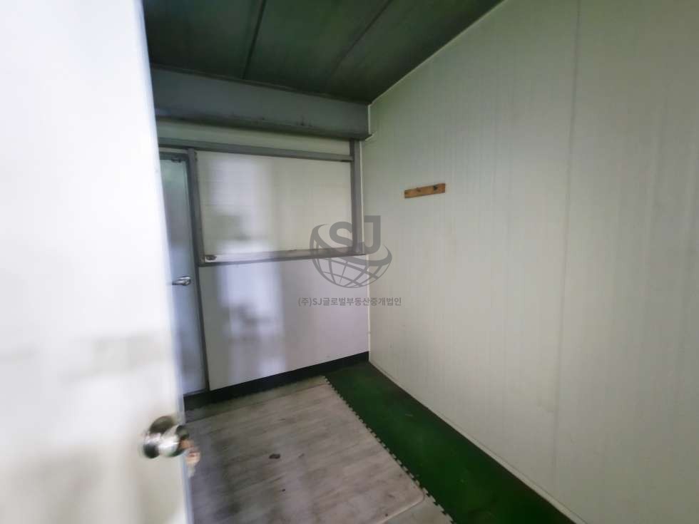 경기 시흥시 정왕동 에어배관보유, 사무실에어컨보유, 화장실온수가능, 호이스트, 높은층고 월세 매물번호 12737 사진 5