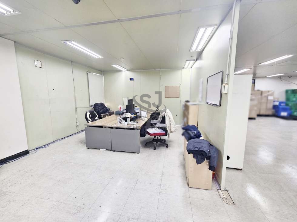경기 안산단원구 초지동 컨디션좋음, 냉난방기, 접근성좋음, 화물엘베 월세 매물번호 12705 사진 3