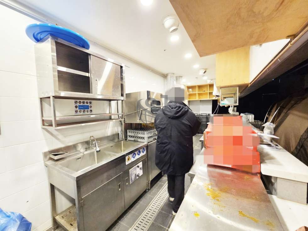 경기 안산단원구 신길동 지식산업센터, 역세권, 컨디션좋음, 유동인구좋음, 식당시설완비 매매 매물번호 12666 사진 4