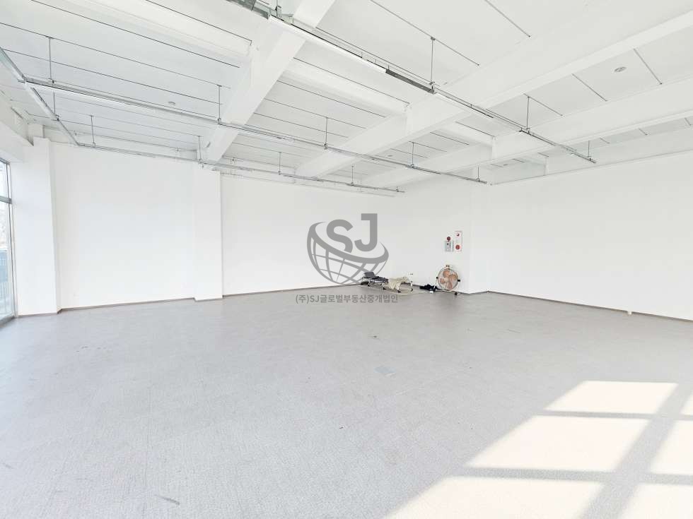 경기 안산단원구 성곡동 대로변상가, 즉시입주. 컨디션좋음, 높은층고, 착한가격 월세 매물번호 12622 사진 1