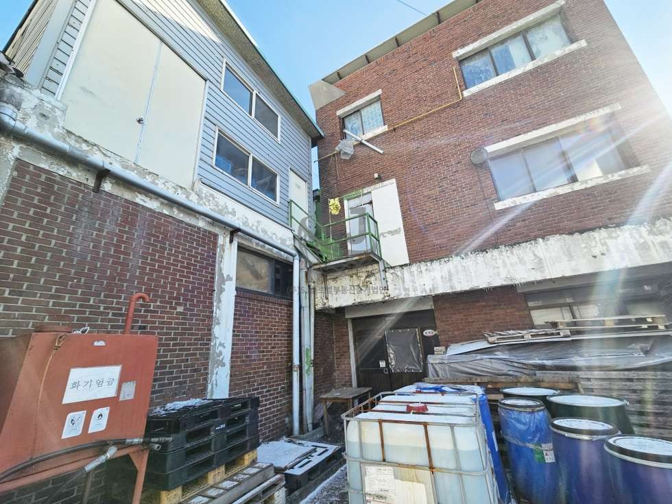 경기 안산단원구 목내동 도로변코너공장, 전력충분, 오폐수처리가능, 화물엘리베이터 매매 매물번호 12620 사진 3