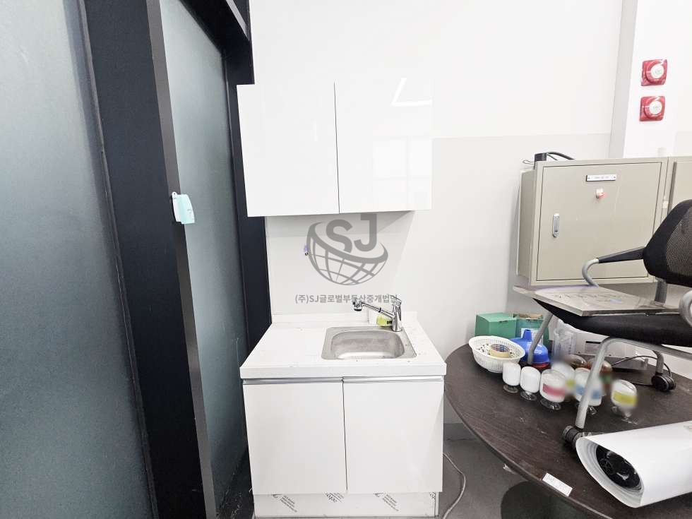 경기 안산단원구 신길동 지식산업센터, 역세권, 편의시설좋음, 컨디션좋음 매매 매물번호 12408 사진 4