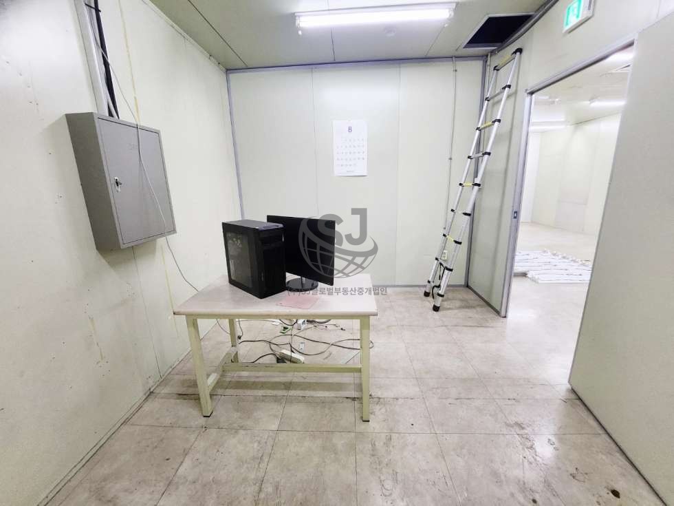 경기 안산단원구 성곡동 화물엘리베이터, 컨디션좋음, 전력충분, 즉시입주 월세 매물번호 12364 사진 3