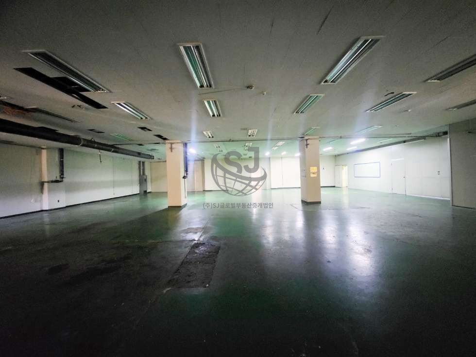 경기 안산단원구 목내동 지식산업센터, 공장앞단독물건 상하차 가능, 전력충분 월세 매물번호 12361 사진 2