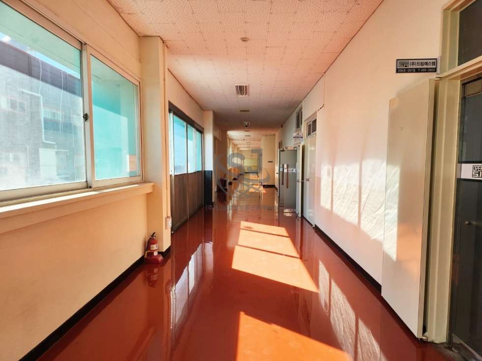 경기 안산단원구 목내동 지식산업센터, 공장앞단독물건 상하차 가능, 전력충분 월세 매물번호 12361 사진 5