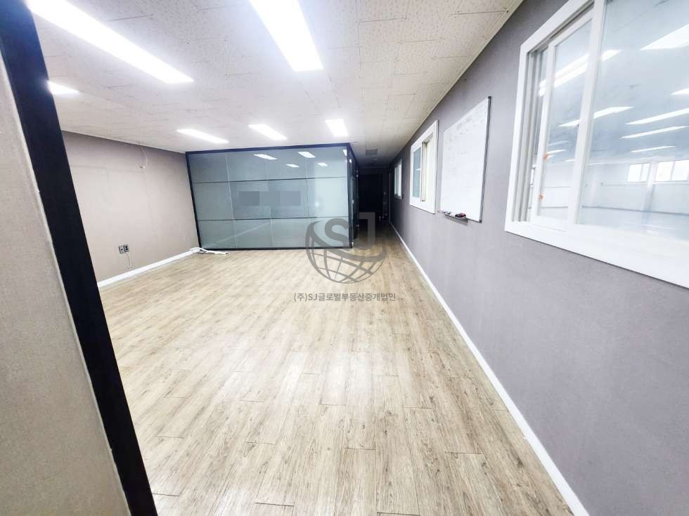 경기 시흥시 정왕동 즉시입주, 화물엘베, 전력충분, 별도사무실 월세 매물번호 12360 사진 10
