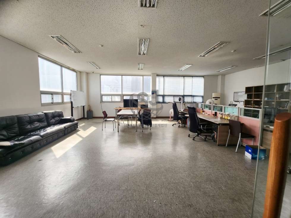 경기 안산단원구 초지동 내부화장실, 별도사무실, 높은층고, 호이스트 매매 매물번호 12248 사진 3