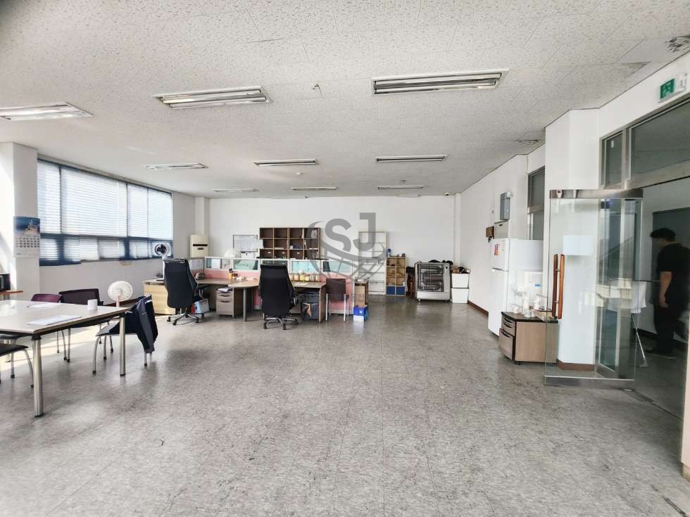 경기 안산단원구 초지동 내부화장실, 별도사무실, 높은층고, 호이스트 매매 매물번호 12248 사진 4