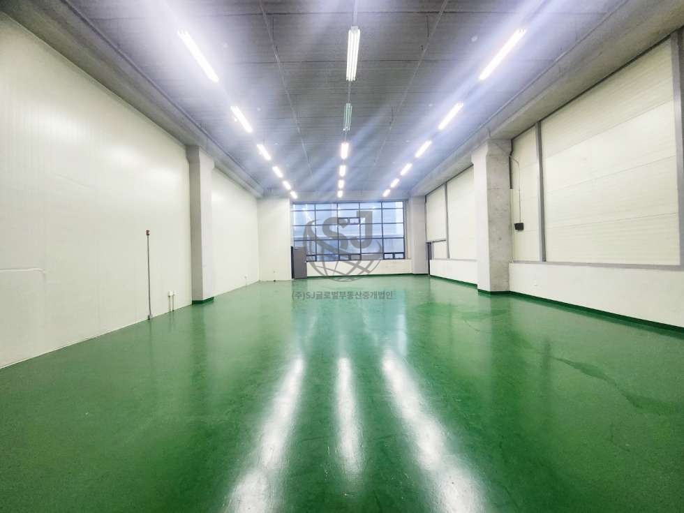 경기 안산단원구 목내동 지식산업센터, 즉시입주가능, 더블 역세권, 컨디션좋은공장 매매 매물번호 12209 사진 2