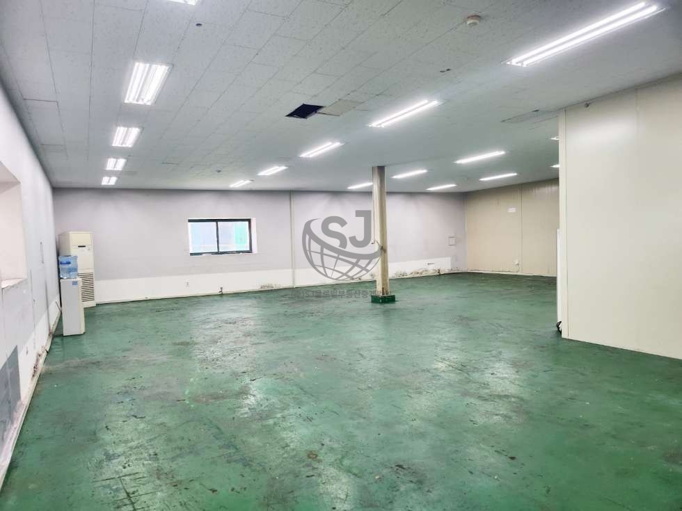 경기 시흥시 정왕동 칸막이 공사완료, 즉시입주, 지게차진입가능, 전력충분 월세 매물번호 12193 사진 2
