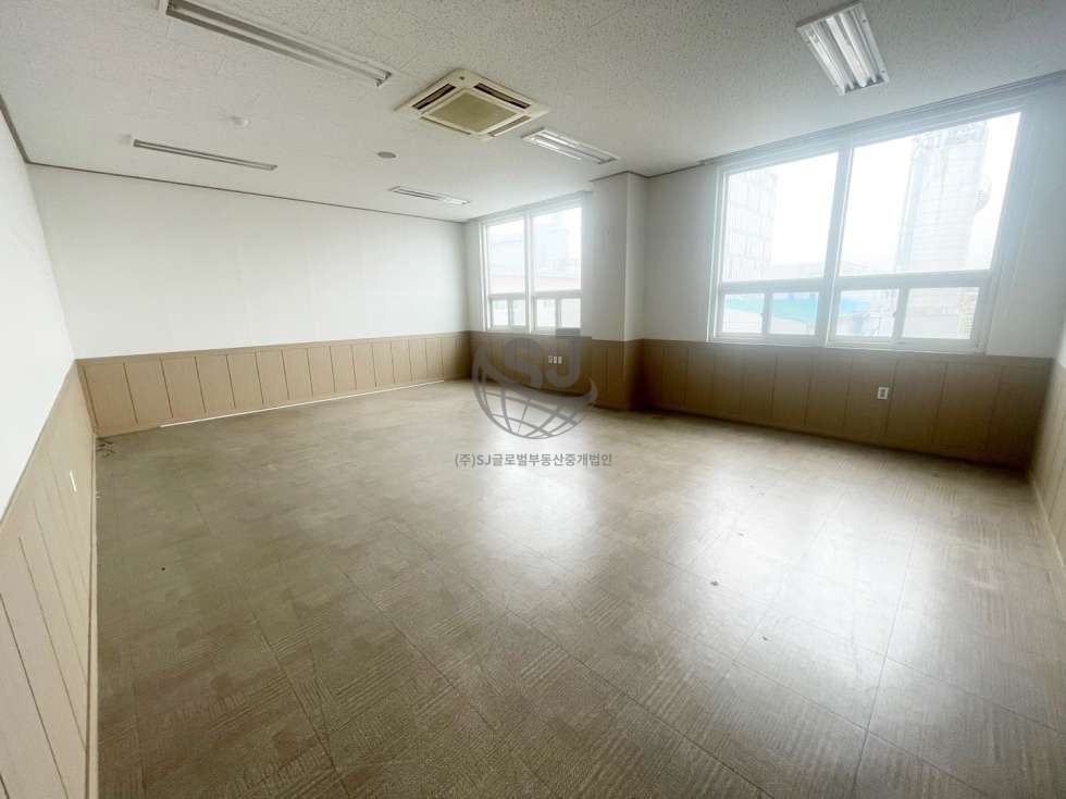 경기 안산단원구 목내동 칸막이공사완료, 화물엘베, 컨디션좋음, 공간분리좋음 월세 매물번호 12174 사진 2