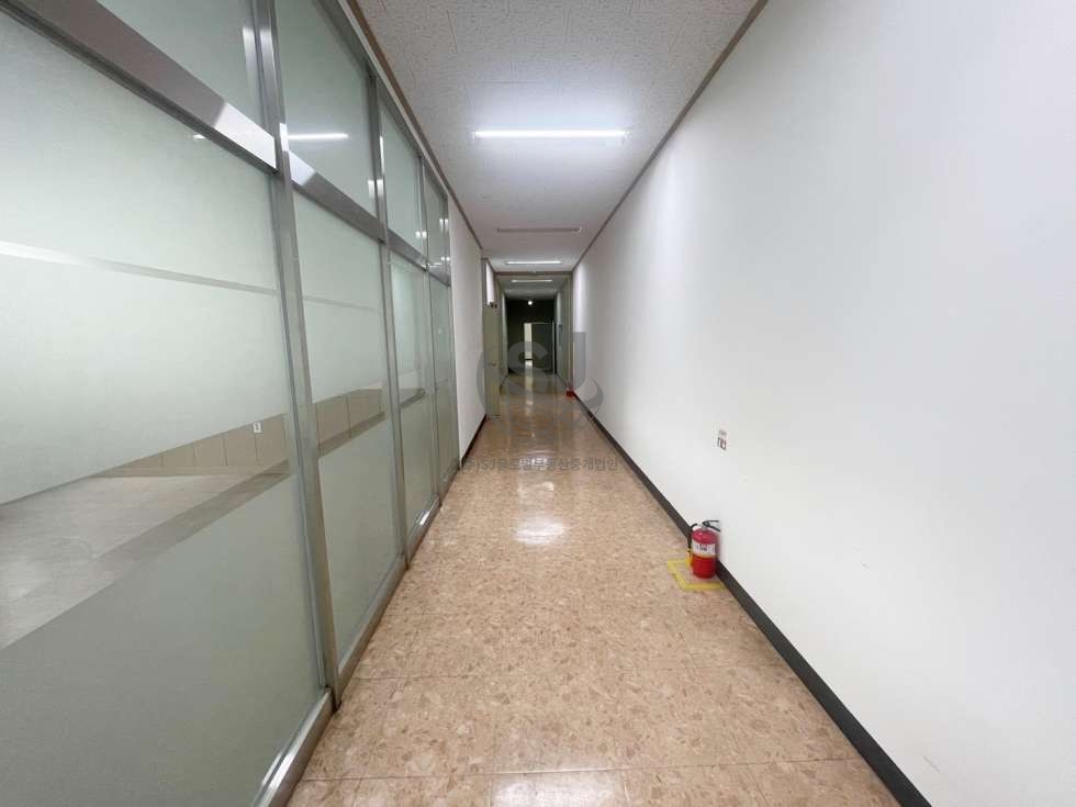 경기 안산단원구 목내동 칸막이공사완료, 화물엘베, 컨디션좋음, 공간분리좋음 월세 매물번호 12174 사진 3