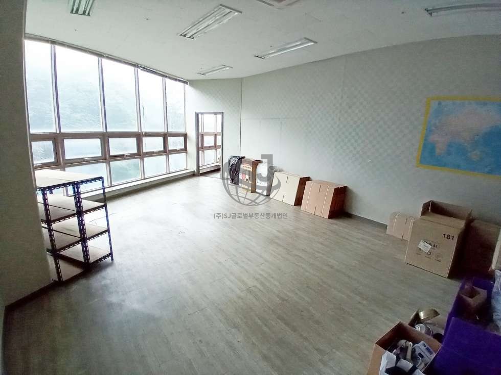 경기 안산단원구 신길동 컨디션좋음, 칸막이공사완료, 별도사무실, 콤프레샤 매매 매물번호 12081 사진 3