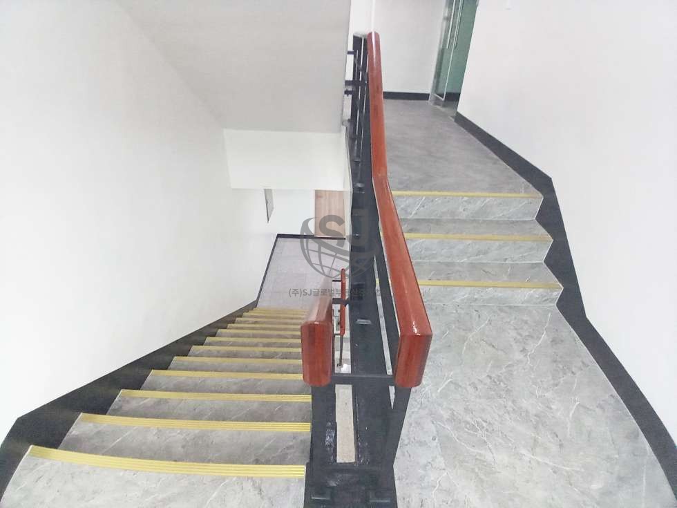 경기 안산단원구 신길동 리모델링완료, 오폐수시설, 전력충분, 컨디션좋음 월세 매물번호 12044 사진 8