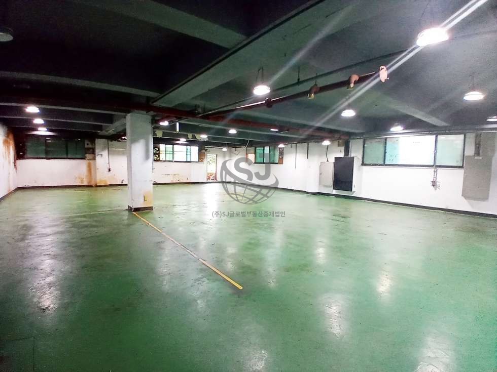경기 안산단원구 신길동 리모델링완료, 오폐수시설, 별도사무동보유, 컨디션좋음 월세 매물번호 12042 사진 2