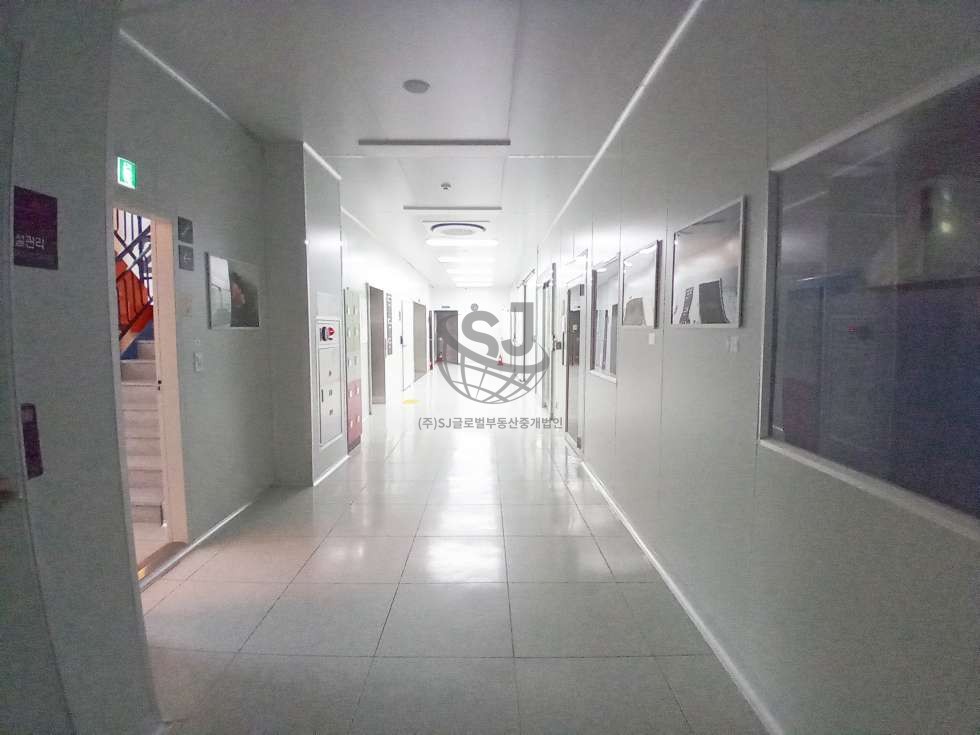 경기 안산단원구 초지동 대로변공장,컨디션좋음, 잔력충분, 화물엘리베이터 매매 매물번호 12028 사진 8