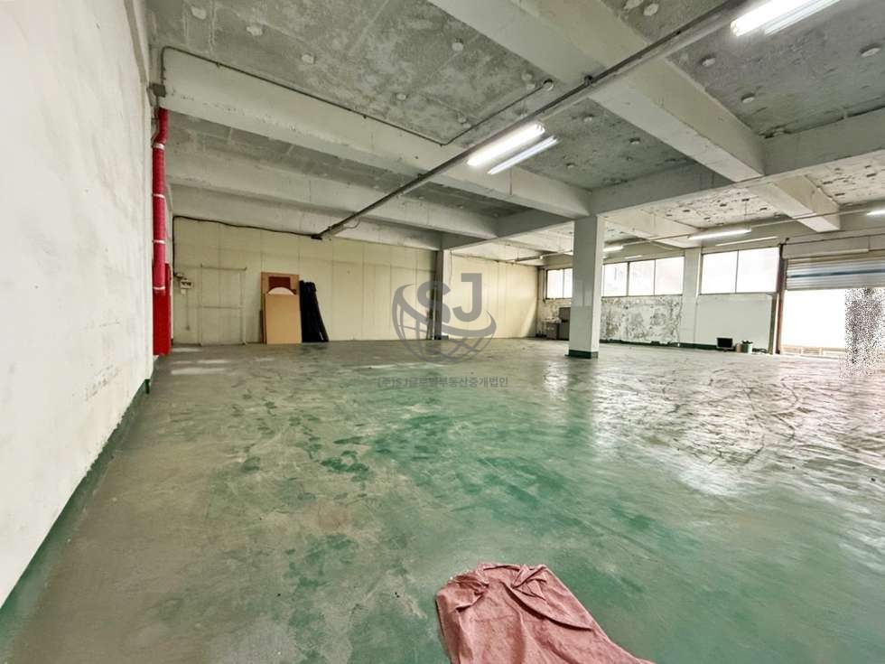 경기 안산단원구 성곡동 소형 물류 창고 적합, 대로변 위치, 가까운 시일내 협의 월세 매물번호 11728 사진 4