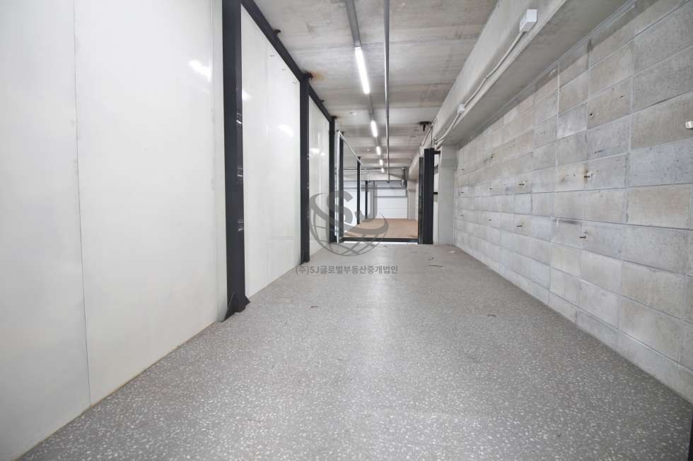 경기 안산단원구 성곡동 복층구조, 컨디션좋음, 지식산업센터, 드라이브인 월세 매물번호 11644 사진 4
