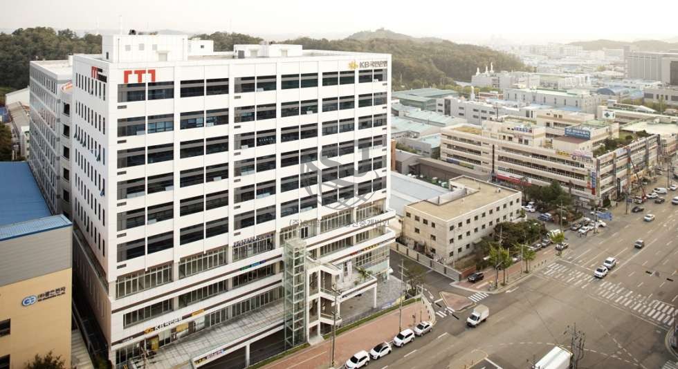 경기 안산단원구 원시동 지식산업센터, 역세권, 컨디션좋음, 드라이브인 매매 매물번호 10881 사진 2
