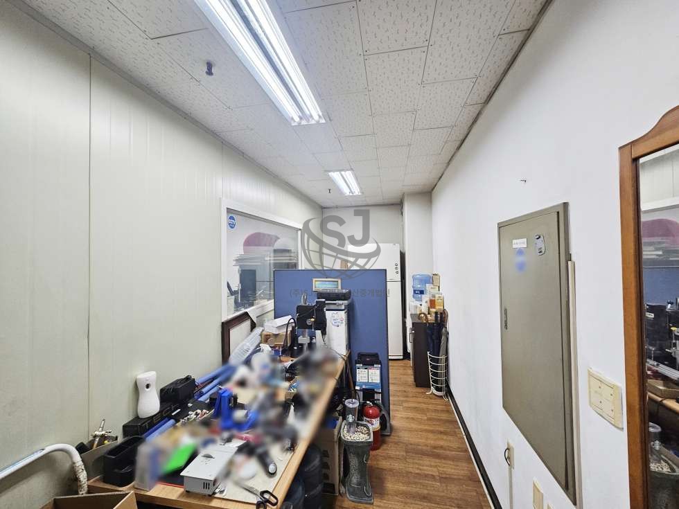 경기 안산단원구 신길동 지식산업센터, 역세권, 컨디션좋음, 편의시설좋음, 냉난방기 매매 매물번호 11714 사진 3
