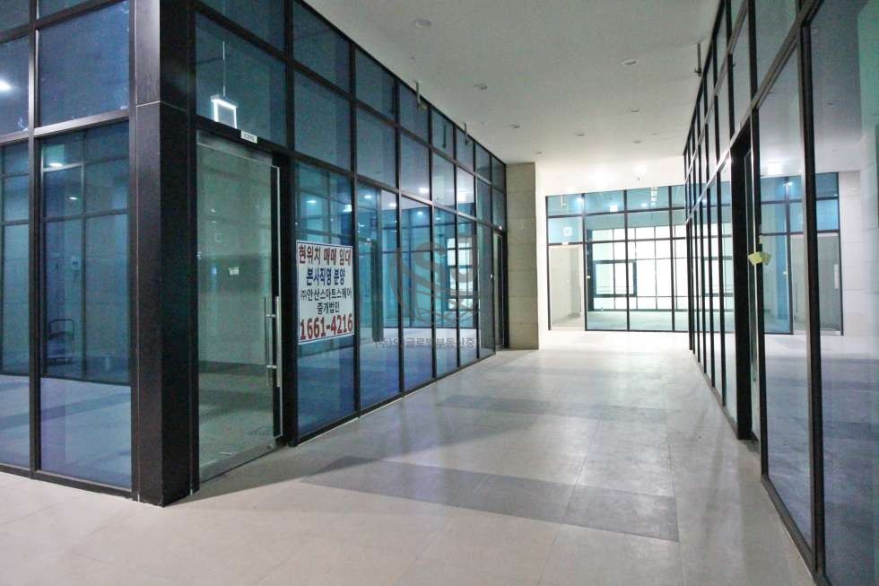 경기 안산단원구 신길동 지식산업센터, 역세권, 컨디션좋음, 편의시설좋음 매매 매물번호 10235 사진 2
