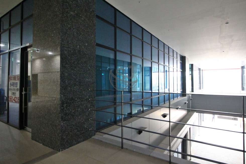 경기 안산단원구 신길동 지식산업센터, 역세권, 컨디션좋음, 편의시설좋음 매매 매물번호 10232 사진 2