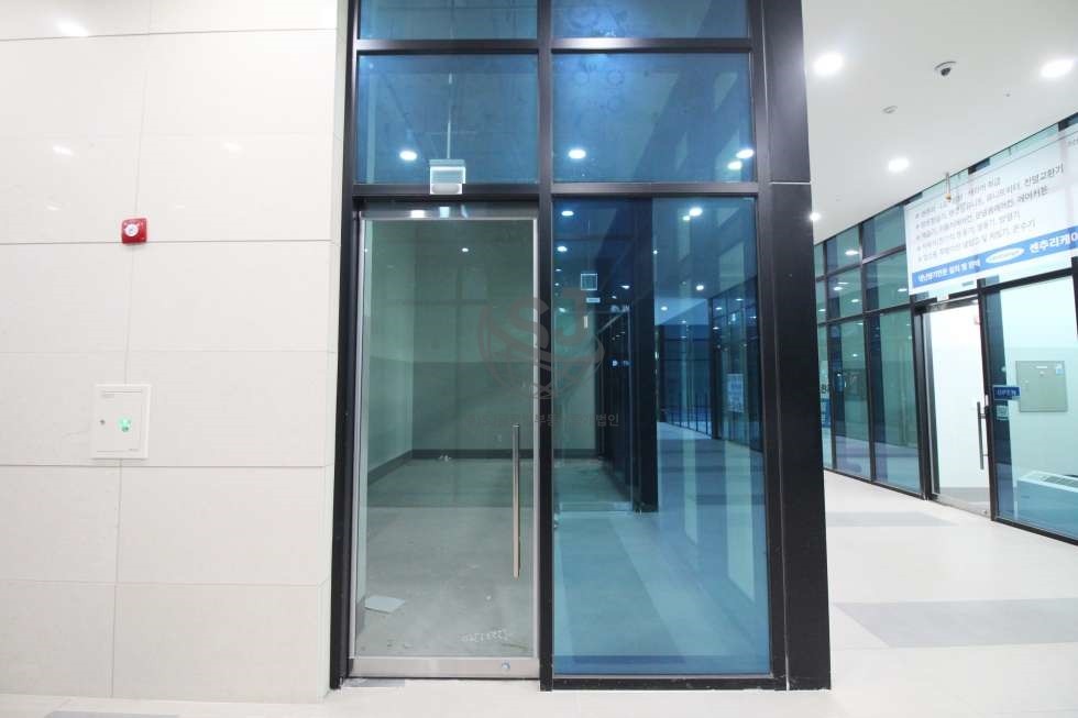 경기 안산단원구 신길동 지식산업센터, 역세권, 컨디션좋음, 편의시설좋음 매매 매물번호 10781 사진 1