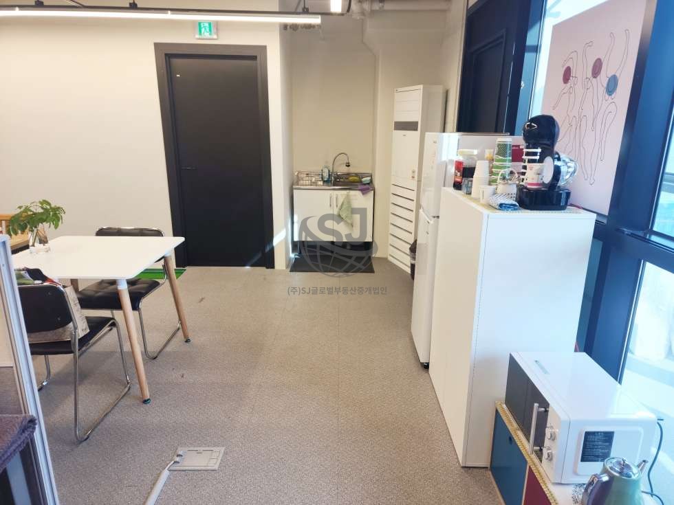 경기 안산단원구 신길동 지식산업센터, 역세권, 복층시설, 컨디션좋음, 수도시설 월세 매물번호 12912 사진 4
